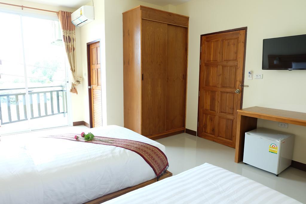 Chatin Guesthouse Khao Lak Exterior foto